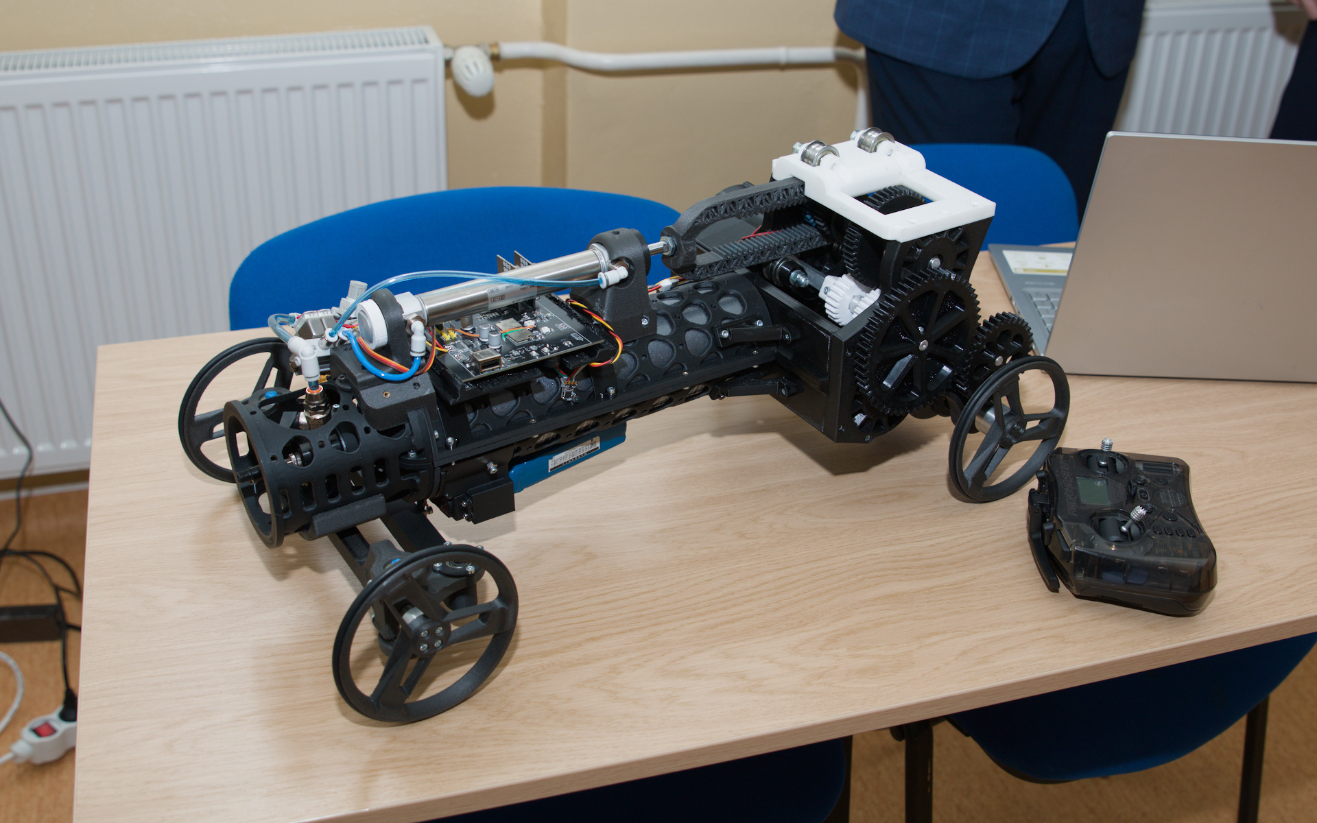 Automobil na pneumatický pohon